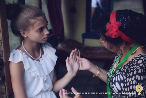 Wróżba, chiromantka